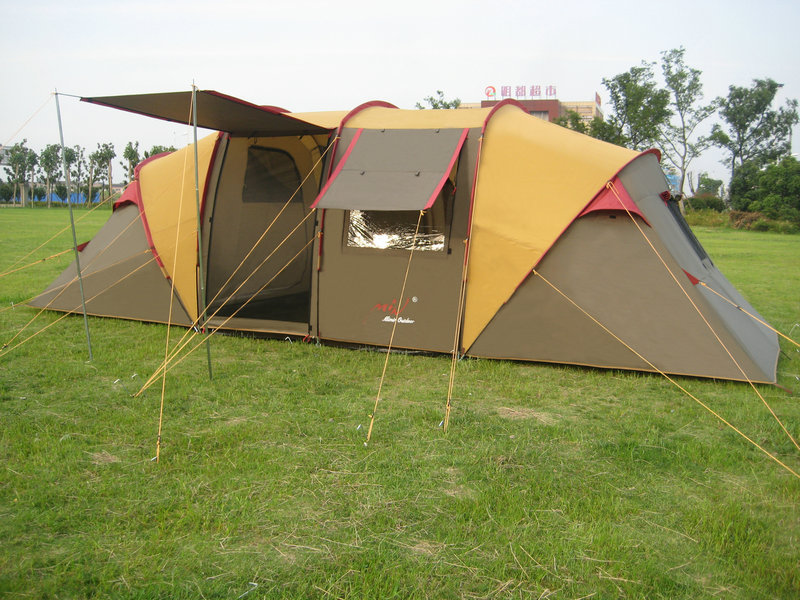 Europaeerin Mopse Outdoor Doppelter